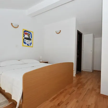 Apartment Darija Zecevo