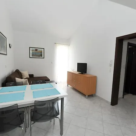 Darija Apartment Zecevo